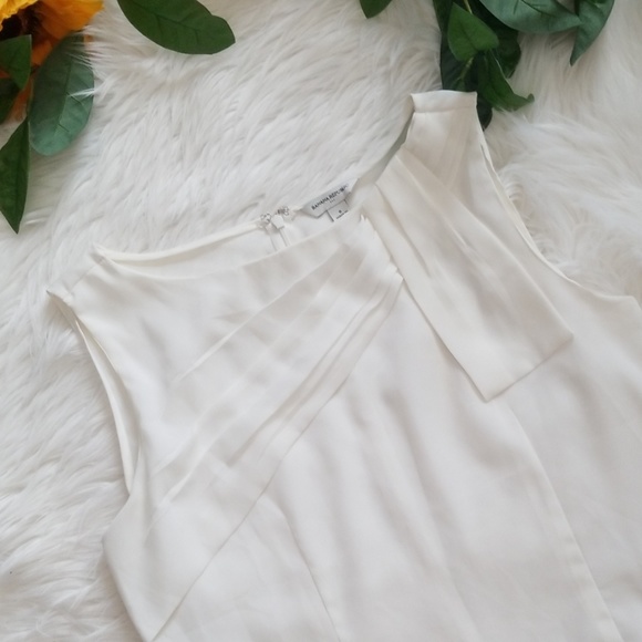 Banana Republic Sleeveless  Top - Picture 2 of 4